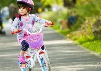 Rowerki – jaki rodzaj wybrać dla dziecka?