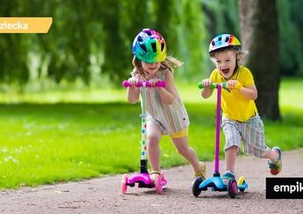 Rowery, hulajnogi, deskorolki, rolki – dlaczego każde dziecko powinno mieć swoje kółka