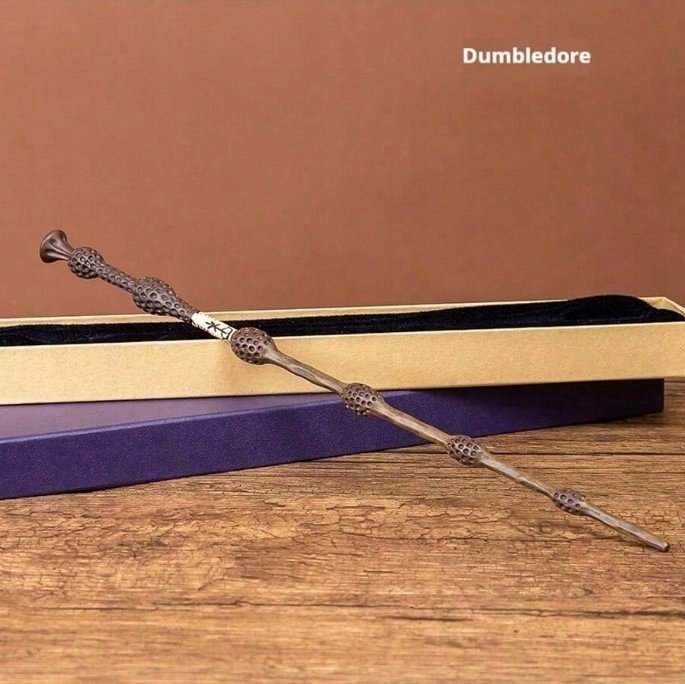 Inny producent RÓŻDŻKA DUMBLEDORA PREMIUM Albus Dumbledore metalowy rdzeń HARRY POTTER