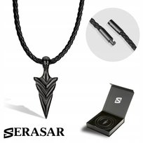 SERASAR, Premium skórzany naszyjnik dla mężczyzn „Arrow”, czarny, 50 cm, wisior ze stali nierdzewnej, bezpieczne zapięcie, w zestawie pudełko na biżuterię