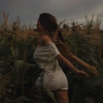 Silence Between Songs Madison Beer