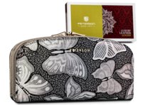 Skórzany portfel damski zdobiony holograficznymi motylami