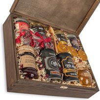 Skrzynka Prezentowa Z Herbatą, Kawą I Słodyczami. Prezent, Podziękowanie Dla Rodziców, Świadków I Chrzestnych