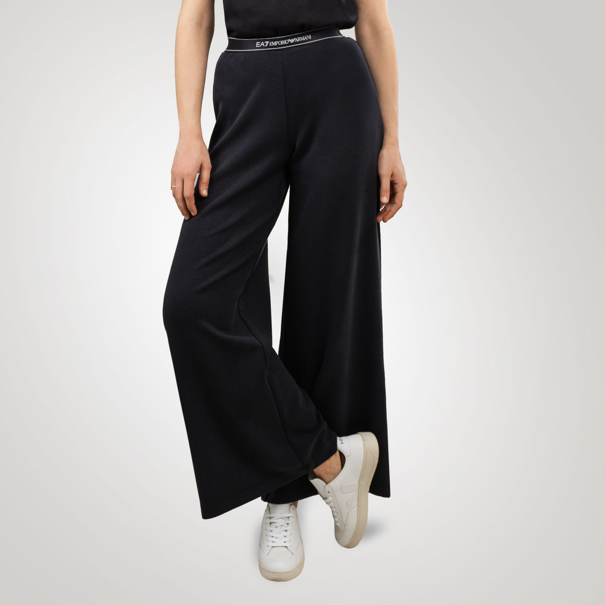 EA7 Emporio Armani Spodnie dresowe damskie EA7 Emporio Armani XS