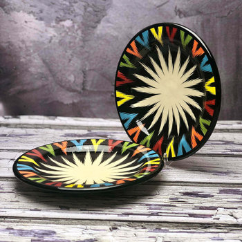 Średni talerz ceramiczny ręcznie zdobiony „Kalejdoskop myśli” o średnicy 17,5cm - Inny producent