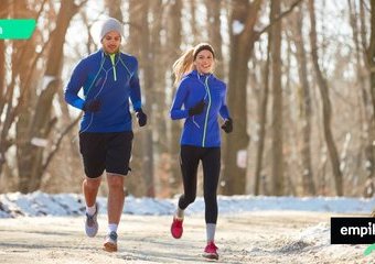 Strój do biegania zimą – jak się ubrać do biegania w chłodne dni?