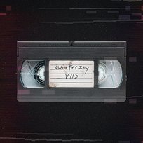 Świąteczny VHS Adash, Słoń