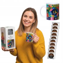 ŚWIĄTECZNY ZESTAW PREZENTOWY KAWY SMAKOWE MIELONE MIX 10 RÓŻNYCH SMAKÓW + KUBEK - PREZENT UPOMINEK NA MIKOŁAJA ŚWIĘTA GWIAZDKĘ BOŻE NARODZENIE POD CHOINKĘ DLA KOBIETY FACETA