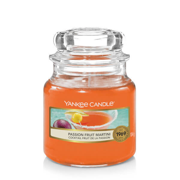 Świeca zapachowa, mały słój YANKEE CANDLE Passion Fruit Martini 104 g