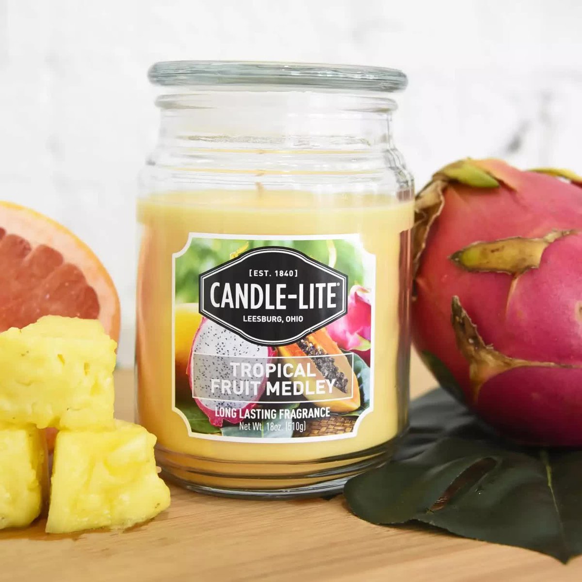 Świeca zapachowa naturalna Tropical Fruit Medley Candlelite 510 g