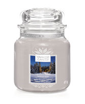 Świeca zapachowa Yankee Candle CANDLELIT CABIN, średni słoik, 411g