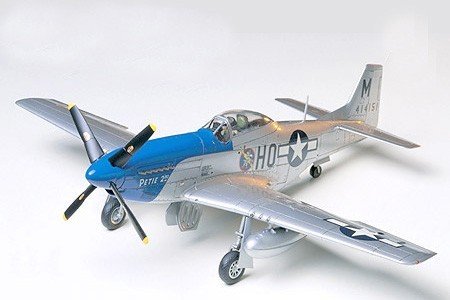 Фото - Збірна модель TAMIYA , North American P- 51D Mustang 