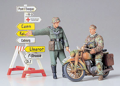 Tamiya, Zestaw figurek kolekcjonerskich, German Motorcycle Orderly Set