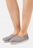 TOMS ALPARGATA VEGAN Półbuty Wsuwane 36.5 14CA Toms