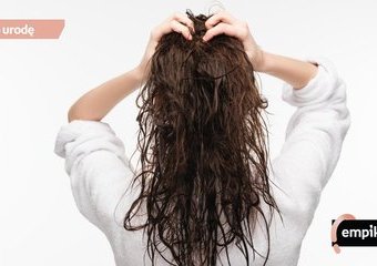 TOP 5 peelingów do skóry głowy – peelingi do włosów i szampony peelingujące