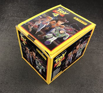 Toy Story 4 Box 36 Saszetek z Naklejkami