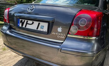 TOYOTA AVENSIS T25 Sedan - Listwa CHROM na Klapę - Martig