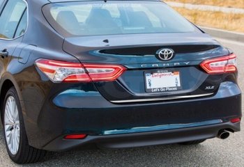 Toyota CAMRY VIII 2017+ LISTWA CHROM na KLAPĘ tył - Martig