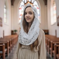 Tradycyjna Katolicka Mantylka Komin Biała Inna marka