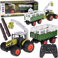 TRAKTOR Z PILOTEM  I PRZYCZEPĄ DO BALI DREWNA STEROWANY