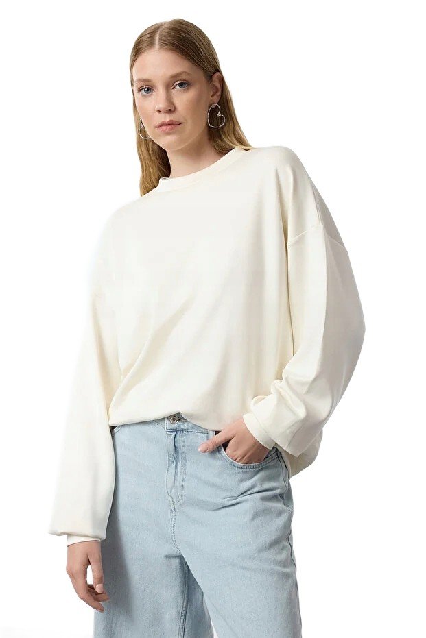Inny producent TRENDYOL BLUZA DAMSKA BEZ KAPTURA Z DŁUGIM RĘKAWEM KREMOWA S 5EA*