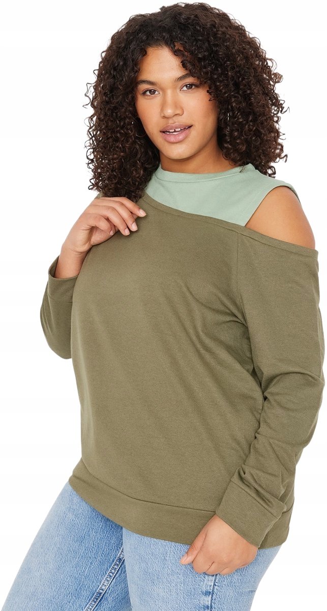 Trendyol TRENDYOL BLUZKA PLUS SIZE Z DŁUGIM RĘKAWEM 48 6BA