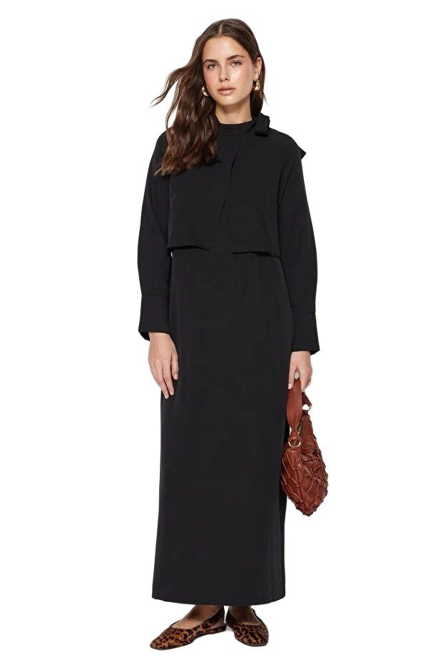 Inny producent TRENDYOL CZARNA SUKIENKA MAXI Z WIĄZANIEM PRZY SZYI DŁUGI RĘKAW 38 5EA*