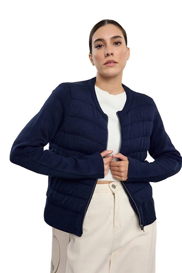 Inny producent TRENDYOL GRANATOWY SWETER DAMSKI Z ZAMKIEM PIKOWANY WZÓR S 5EA*