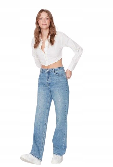 Trendyol TRENDYOL JEANSY DŁUGIE PROSTE W KLASYCZNYM NIEBIESKIM KOLORZE 32 5AA