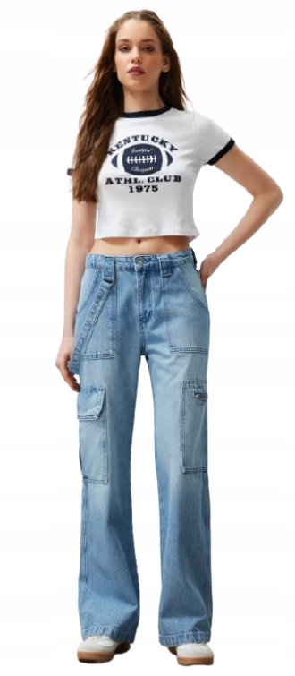 Trendyol TRENDYOL JEANSY MOM JEANS Z ŁATAMI I WYSOKIM STANEM NIEBIESKIE 36 5AA