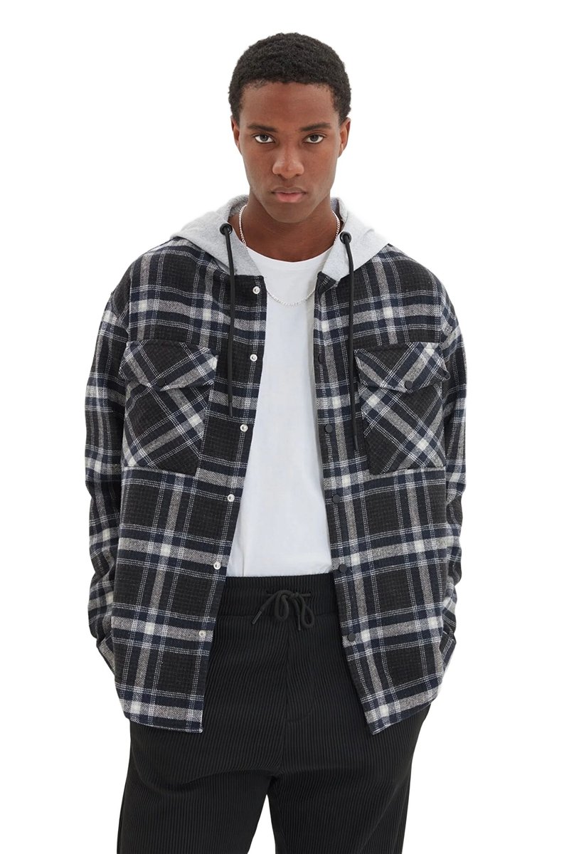 Trendyol TRENDYOL MAN KOSZULA MĘSKA CASUAL W KRATĘ Z KAPTUREM NA GUZIKI XL 5DA