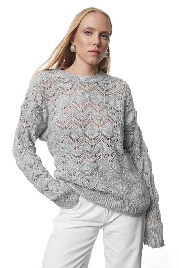 Inny producent TRENDYOL SWETER DAMSKI SZARY AŻUROWY Z DŁUGIM RĘKAWEM M 5EA*