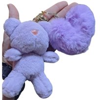 Uroczy Brelok miś z serduszkiem - dodatek dla prawdziwej romantyczki