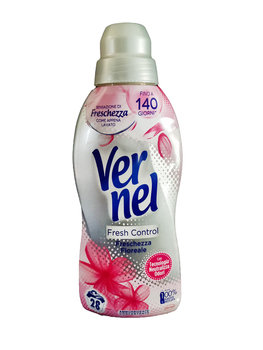 Vernel Skoncentrowany Płyn Do Płukania 28 Prań - Fresh Control  Kwiatowa Świeżość 700 Ml - Inna marka