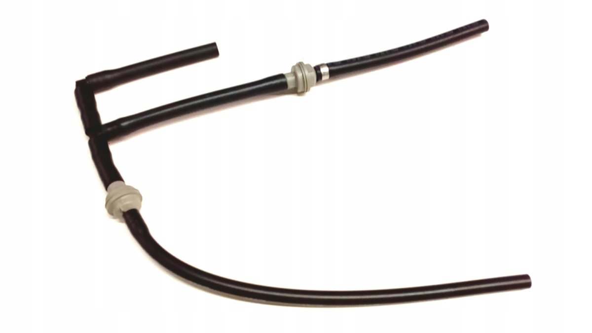 Volvo OE VOLVO C70 S70 V70 XC70 S80 przewod podcisnienia OE 30757307