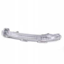 VW Touran 5T1 KIERUNKOWSKAZ MIGACZ PRAWY GOLF VII Sportsvan w Lusterko