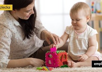W co się bawić z maluchem w domu? 10 pomysłów na zabawy z rocznym dzieckiem