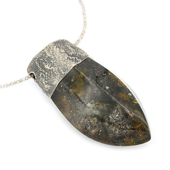 Wisiorek naszyjnik z bursztynem bałtyckim, srebrem oksydowanym i labradorytem 8243 - Inna marka