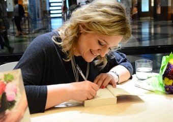 Część, co słychać? Rozmowa z Magdą Witkiewicz o jej najnowszej książce