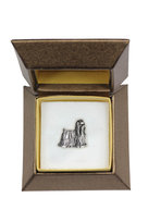 Yorkshire Terrier, York, Jork, Yorkie - broszka z psem w pudełku prezentowym, elegancki pin, wpinka do klapy marynarki marki Art-Dog