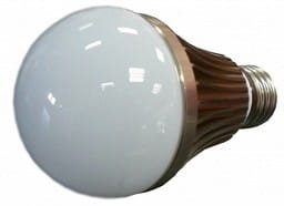 Żarówka LED 6W 650lm E27 ciepłe światło