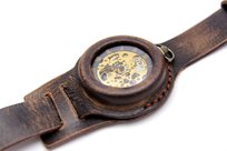 Zegarek nakręcany DROBINY CZASU Vintage brown Drobiny Czasu