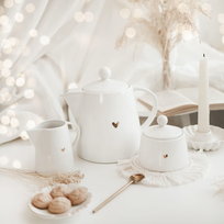 Zestaw: Dzbanek 1 litr cukiernica  mlecznik ZŁOTE SERCE