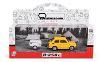 Zestaw Fiat 126p żółty z przyczepą Niewiadów N-250c
