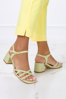 Zielone sandały Casu na niskim obcasie ER22X10-GR-37