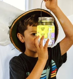 Zabawka Do Kąpieli Kostki Sensoryczne Świecące W Wodzie Alex Żółty