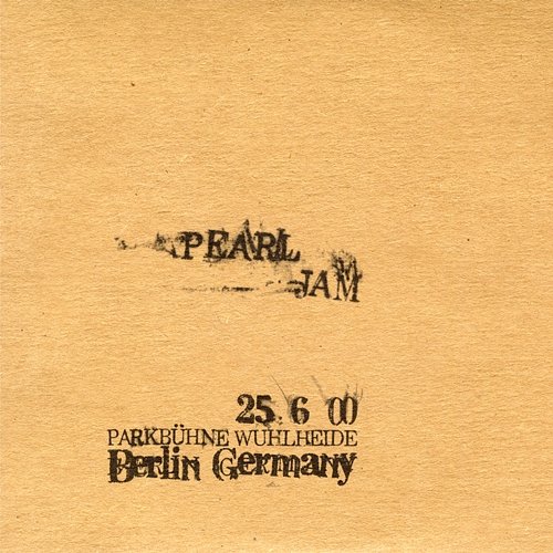 2000.06.25 - Berlin, Germany Pearl Jam