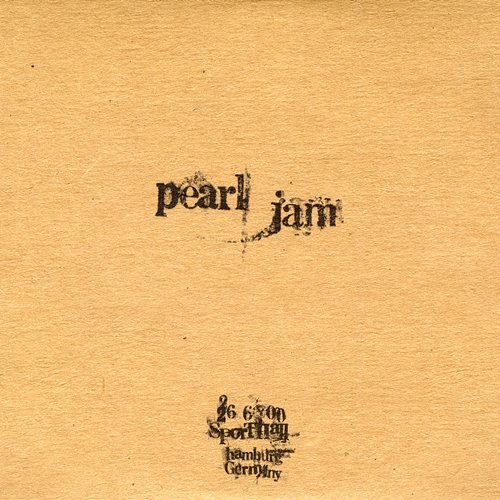 2000.06.26 - Hamburg, Germany Pearl Jam