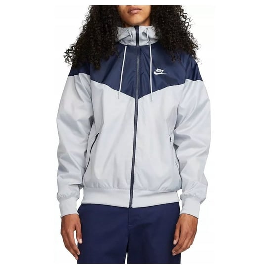 727324077 Nike