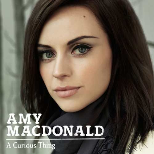 A Curious Thing (Special Edition) Macdonald Amy